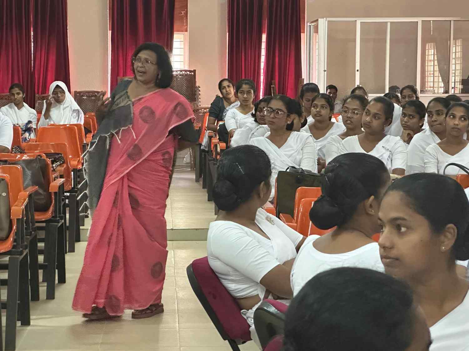 WhatsAppImage2026-03-08at19.43.54